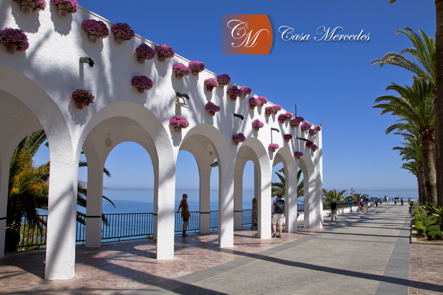  fotos nerja , malaga, hostal  casa mercedes