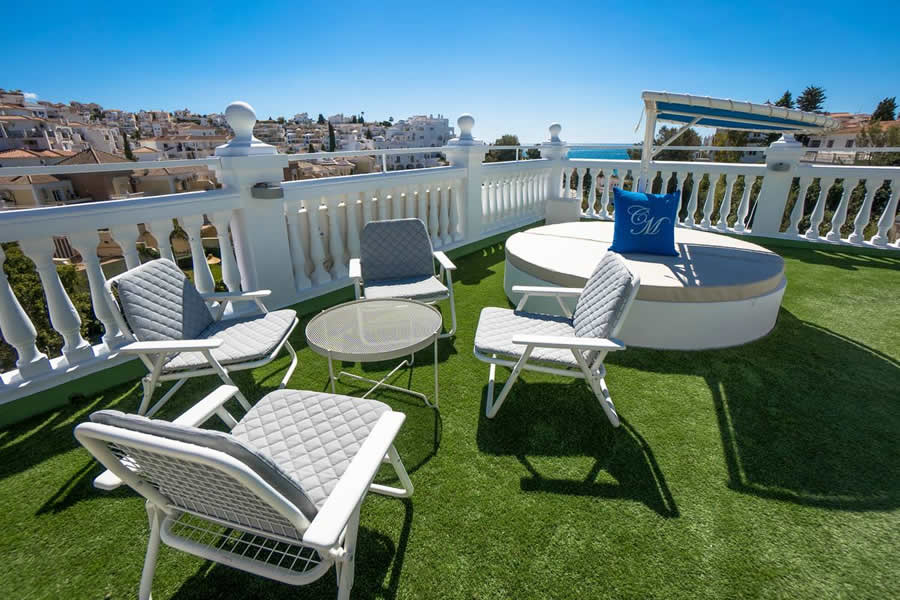 servicios hostal casa mercedes, nerja 